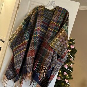 plus size sweater . worn x1. in great condition . non smoking  home